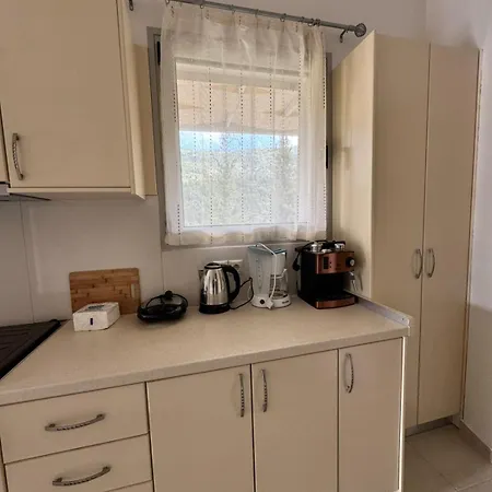 Av Apartament Áyios Nikítas